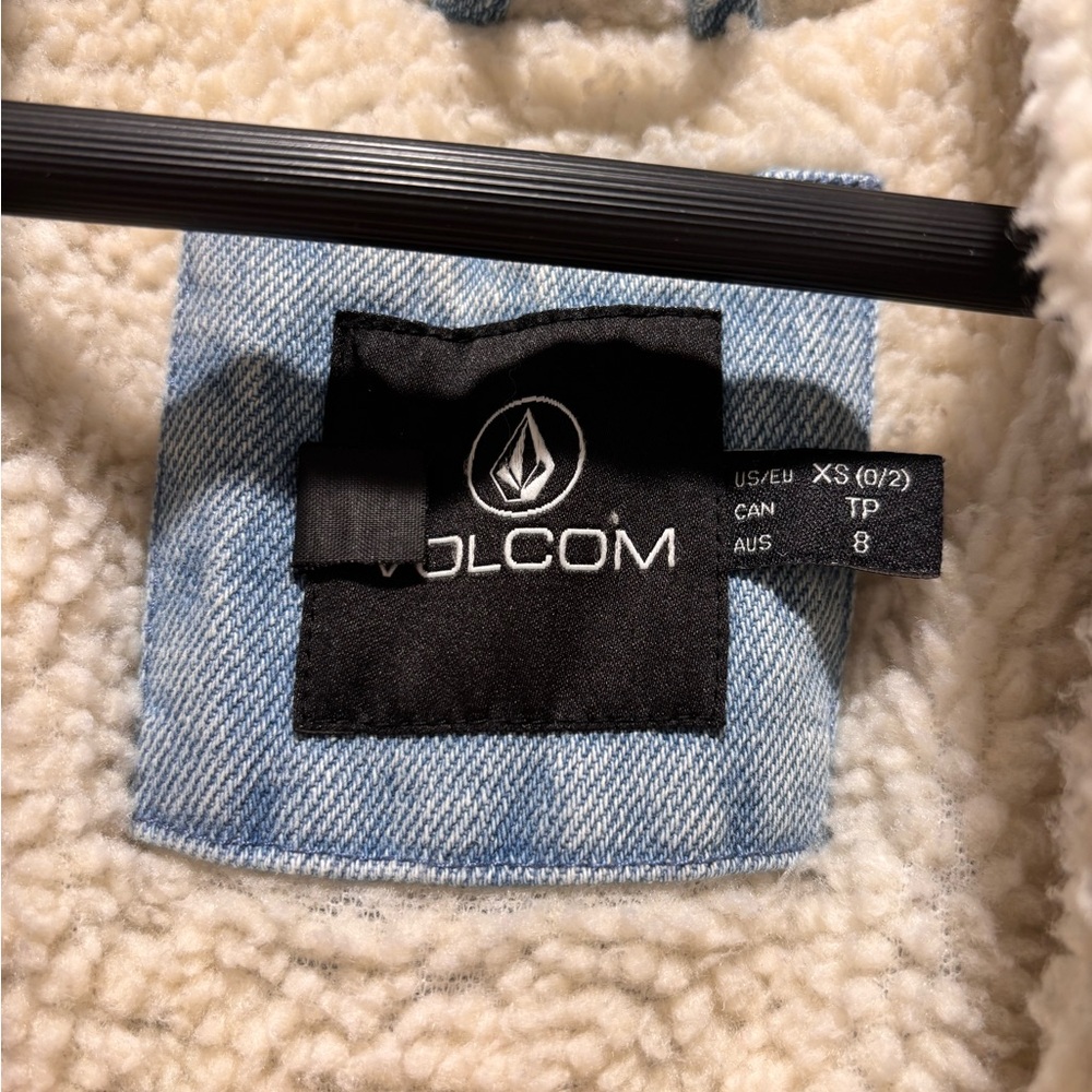 Volcom oversized jacket - Picture 3 of 3